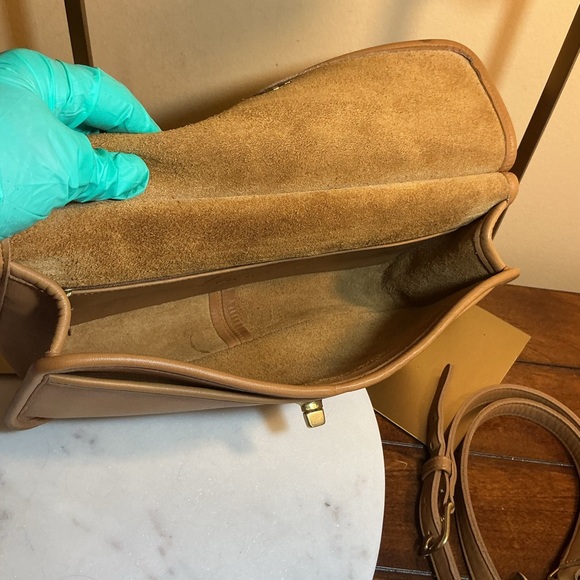 Coach VTG HTF BUTTERSCOTCH WILLIS CITY Bag - Picture 14 of 16